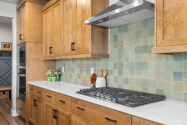 4580 E Musselshell Dr., Nampa, ID 83687