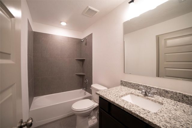 2031 Winepress Road, Brenham, TX 77833