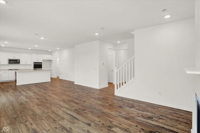 7338 Deerberg Drive, Indianapolis, IN 46259