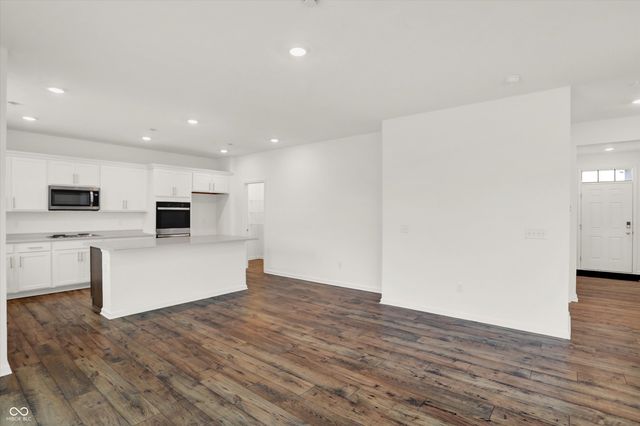 7338 Deerberg Drive, Indianapolis, IN 46259