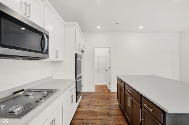 7338 Deerberg Drive, Indianapolis, IN 46259