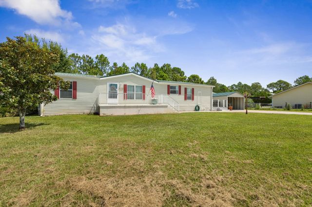 2760 N Screech Owl Ave, St Augustine, FL 32084