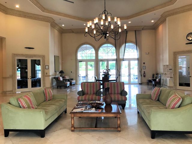 8419 Long Bay, West Palm Beach, FL 33411