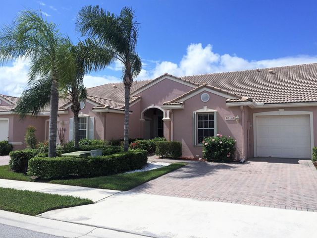 8419 Long Bay, West Palm Beach, FL 33411
