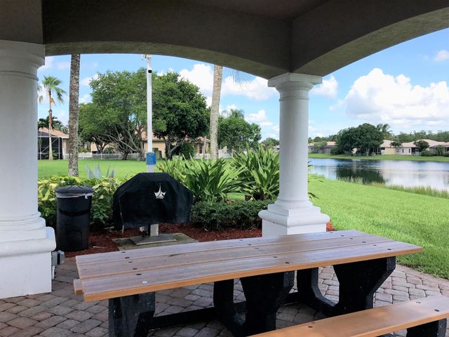 8419 Long Bay, West Palm Beach, FL 33411