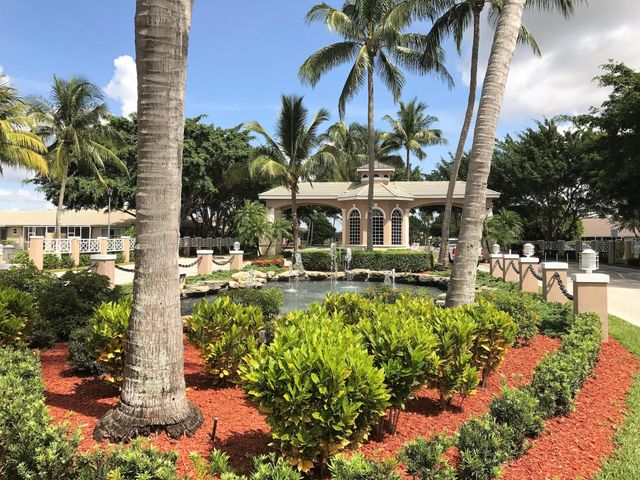 8419 Long Bay, West Palm Beach, FL 33411