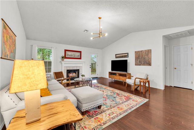 4245 W Patrick Street, Fayetteville, AR 72704