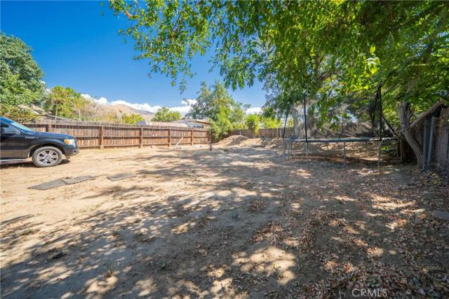 2137 Pepper Drive, Highland, CA 92346