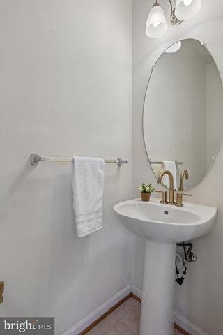46 WADDINGTON LN, Rockville, MD 20850