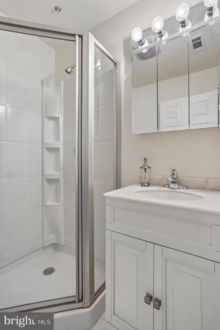 46 WADDINGTON LN, Rockville, MD 20850