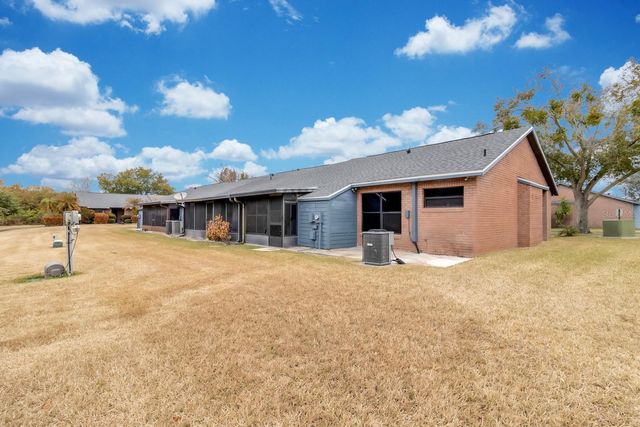 2432 KING OAK COURT, St Cloud, FL 34769