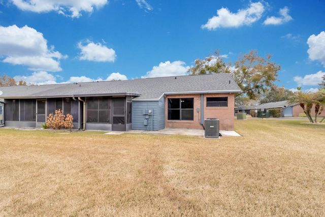 2432 KING OAK COURT, St Cloud, FL 34769