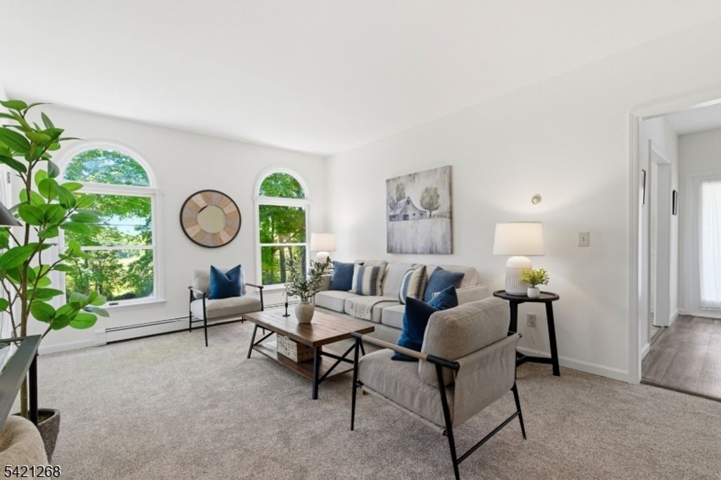 112 Grouser Rd, Franklin Twp., NJ 08873 — photo 2