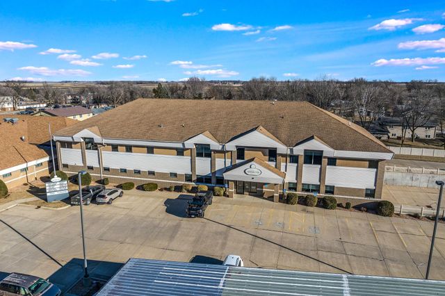 757 S State Street Suite 3, Fairmont, MN 56031