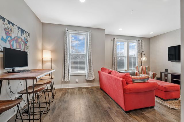 1077 E Trinity Ln Apt 307, Nashville, TN 37216