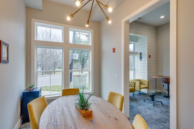 1077 E Trinity Ln Apt 307, Nashville, TN 37216