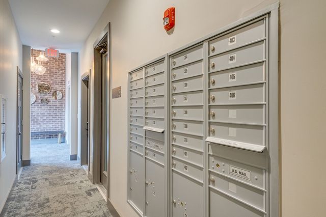 1077 E Trinity Ln Apt 307, Nashville, TN 37216