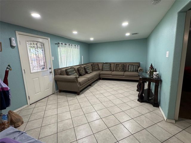 7518 Gracia Street, Houston, TX 77037