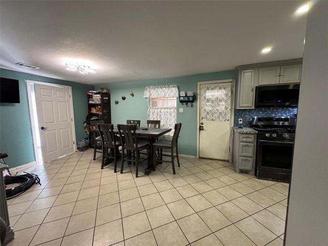 7518 Gracia Street, Houston, TX 77037