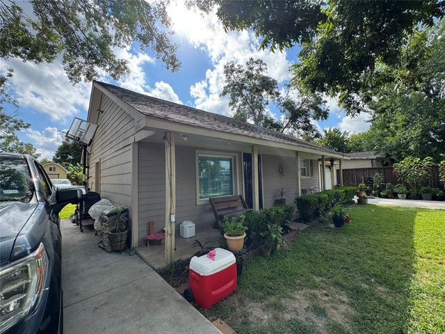 7518 Gracia Street, Houston, TX 77037