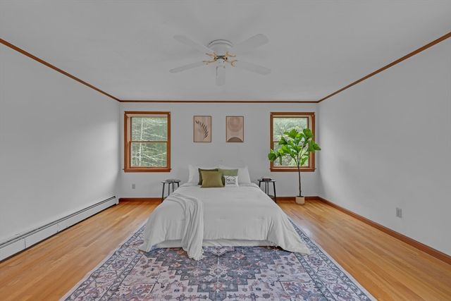 20 Brentwood Dr, Dudley, MA 01571