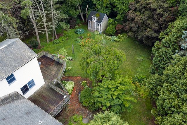 20 Brentwood Dr, Dudley, MA 01571