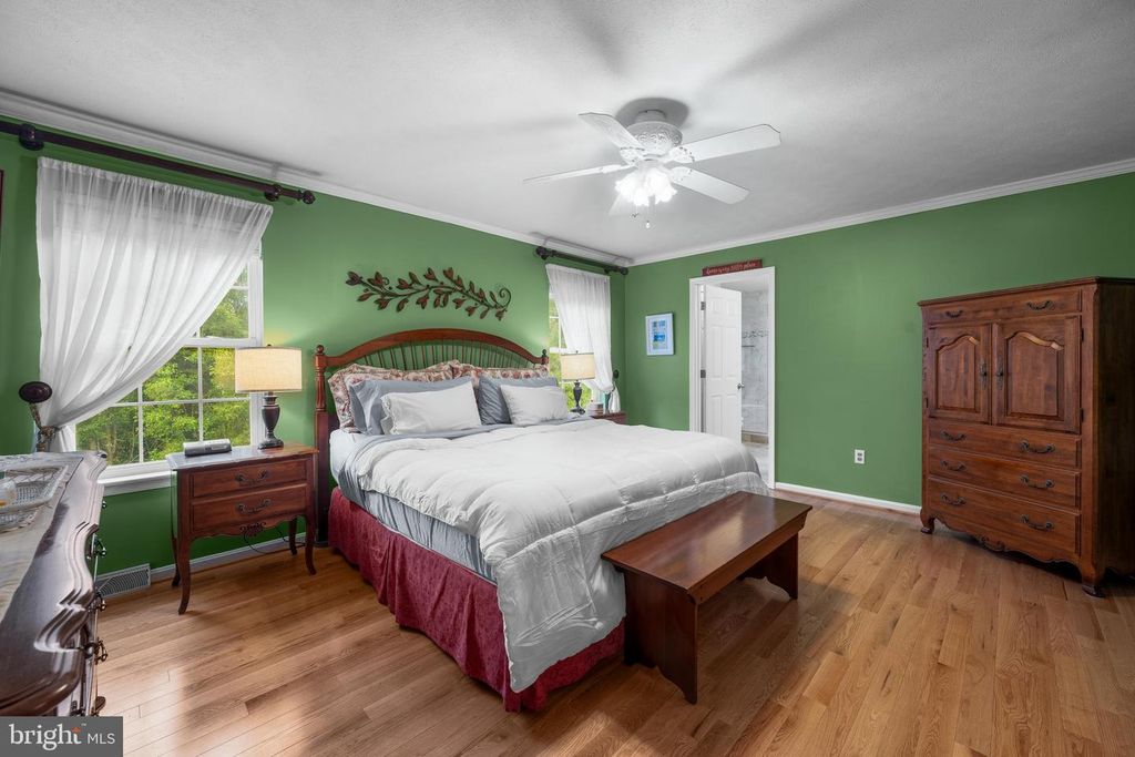 Image 23 of property listing at 6569 TYDINGS RD, Eldersburg, MD 21784
