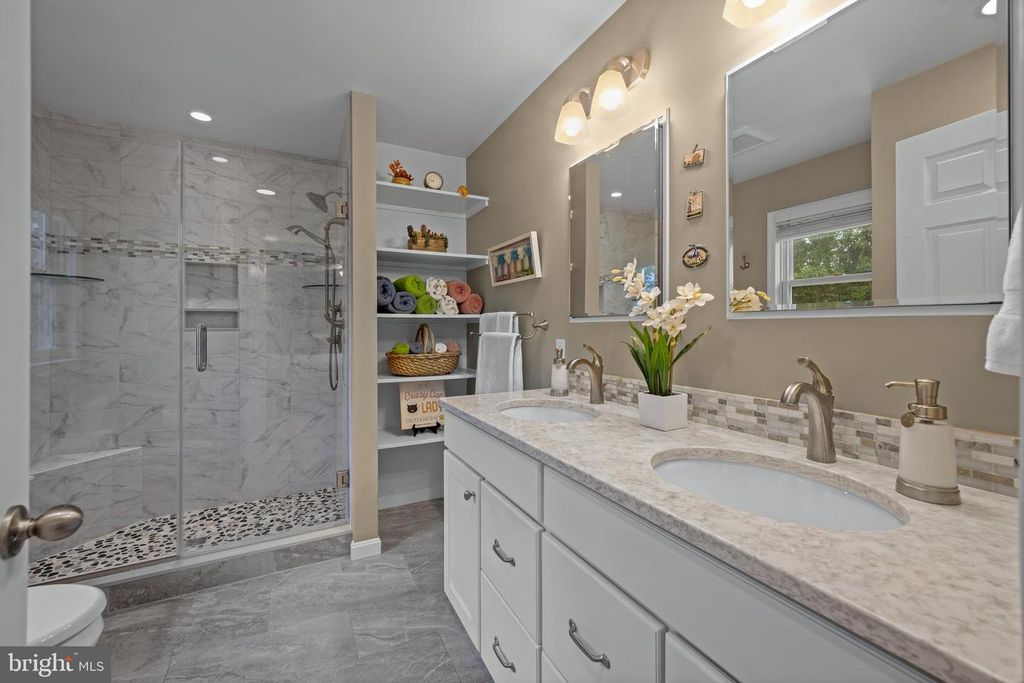 Image 25 of property listing at 6569 TYDINGS RD, Eldersburg, MD 21784