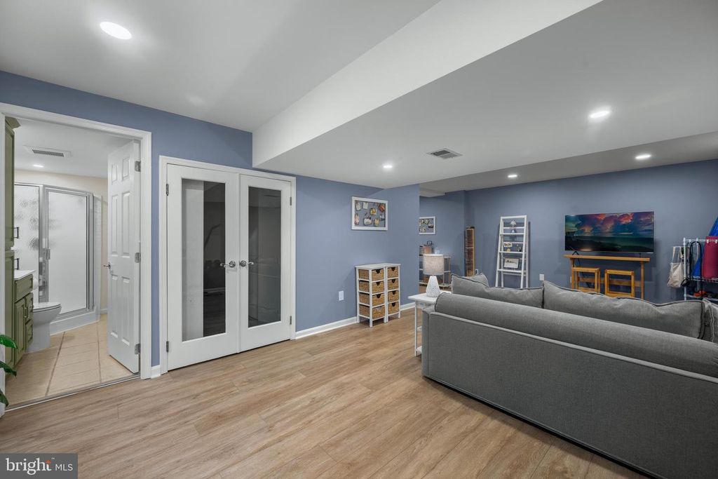 Image 36 of property listing at 6569 TYDINGS RD, Eldersburg, MD 21784