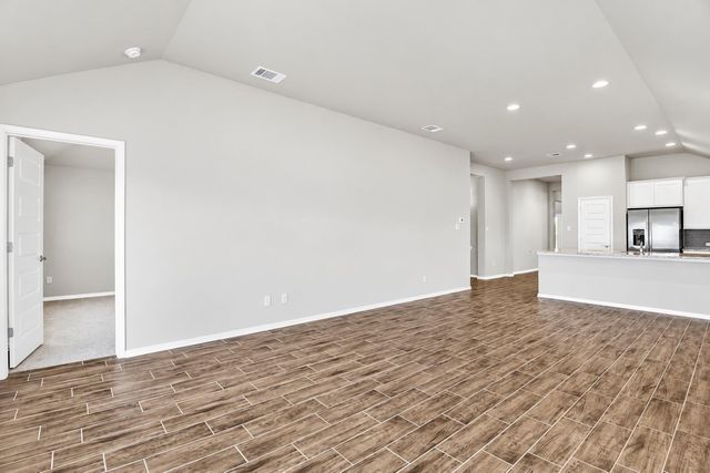 136 Thunder Oak ST, San Marcos, TX 78666