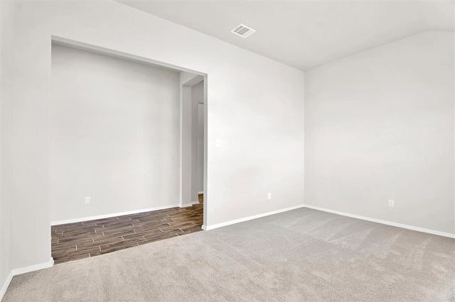136 Thunder Oak ST, San Marcos, TX 78666