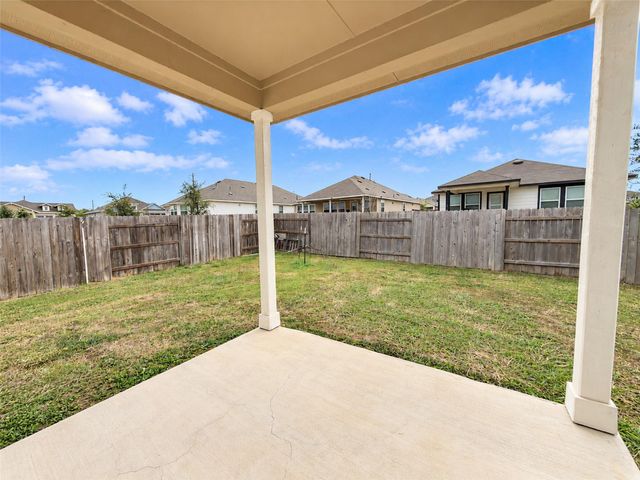 136 Thunder Oak ST, San Marcos, TX 78666