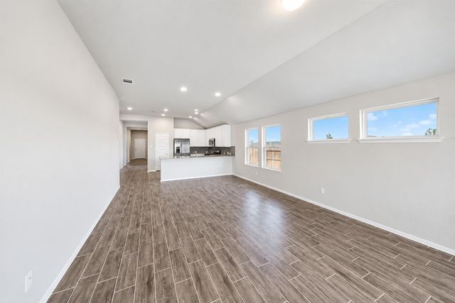 136 Thunder Oak ST, San Marcos, TX 78666