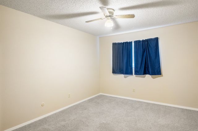 3320 Pin Oak Lane, Bedford, TX 76021