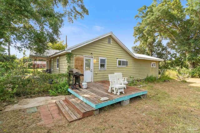 2906 W Moreno St, Pensacola, FL 32505