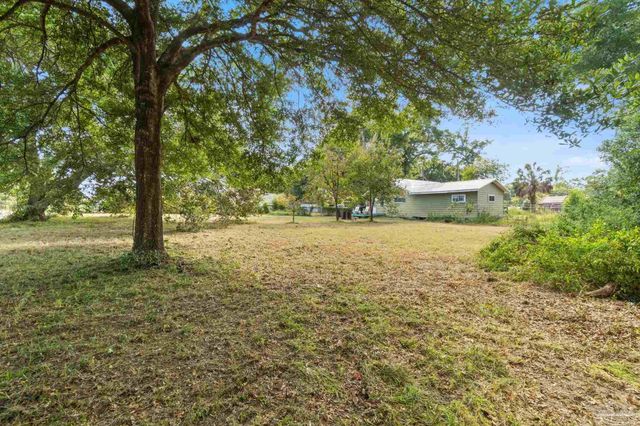 2906 W Moreno St, Pensacola, FL 32505