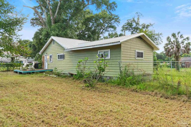 2906 W Moreno St, Pensacola, FL 32505