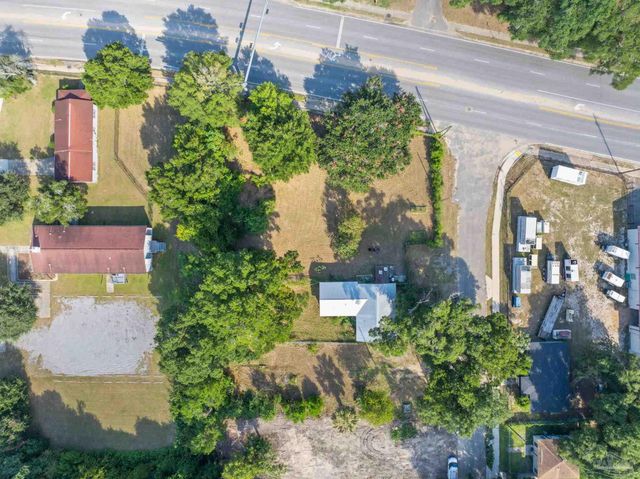 2906 W Moreno St, Pensacola, FL 32505