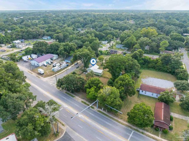 2906 W Moreno St, Pensacola, FL 32505