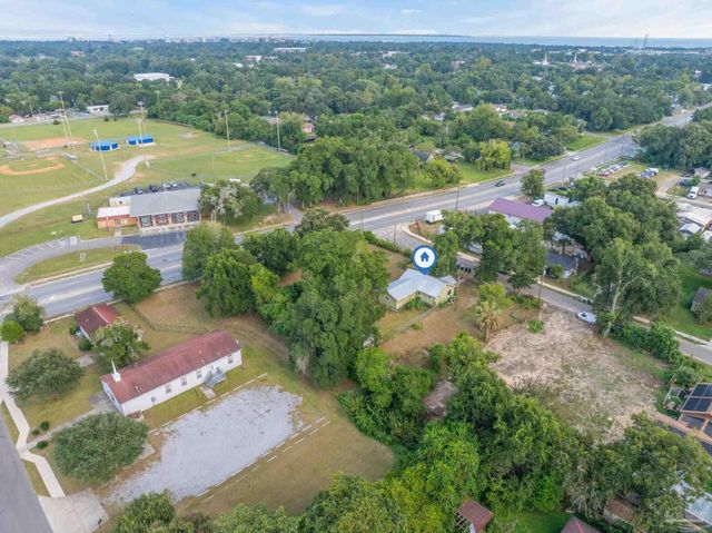 2906 W Moreno St, Pensacola, FL 32505
