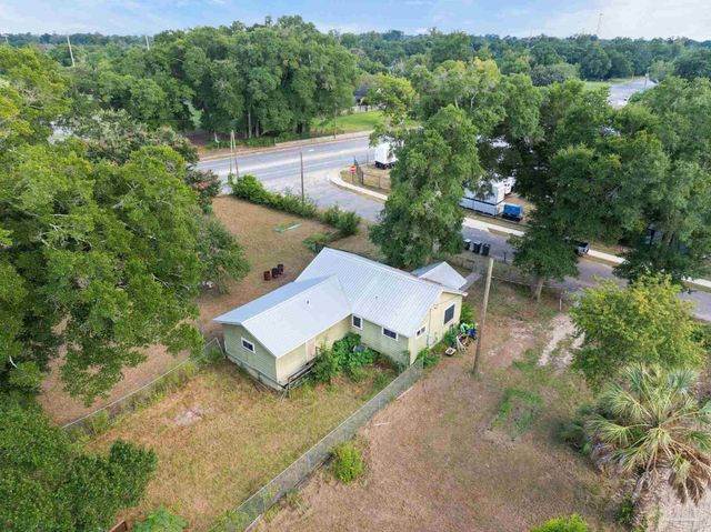 2906 W Moreno St, Pensacola, FL 32505