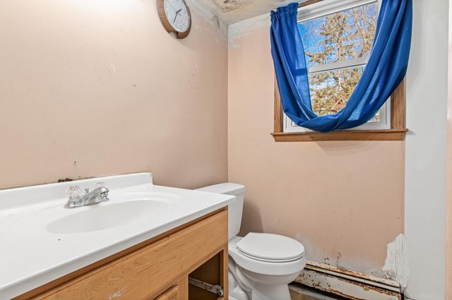 7856 Florida Circle N, Brooklyn Park, MN 55445