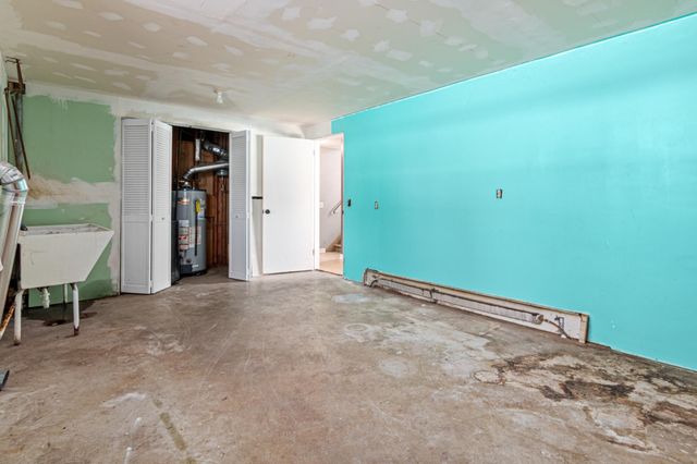 7856 Florida Circle N, Brooklyn Park, MN 55445