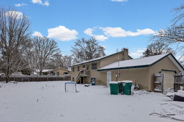 7856 Florida Circle N, Brooklyn Park, MN 55445