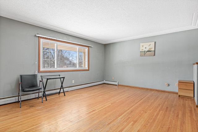 7856 Florida Circle N, Brooklyn Park, MN 55445