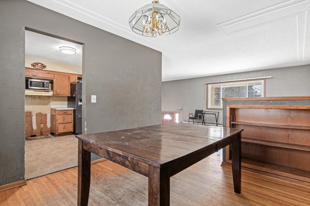 7856 Florida Circle N, Brooklyn Park, MN 55445