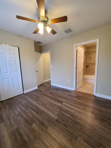 1952 Flamingo Place, West Palm Beach, FL 33404