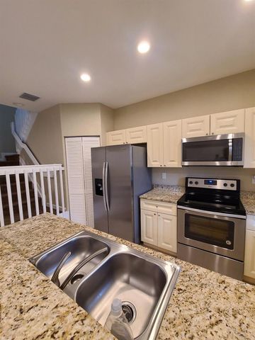 1952 Flamingo Place, West Palm Beach, FL 33404