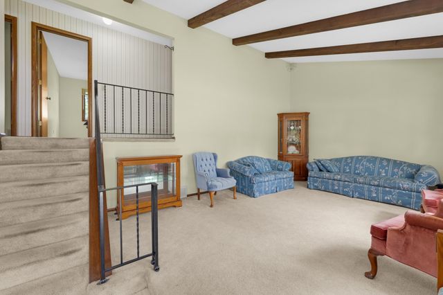 3290 147th Street W, Rosemount, MN 55068