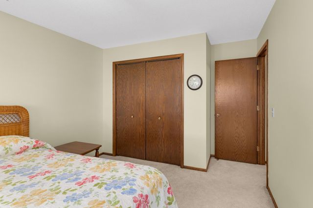 3290 147th Street W, Rosemount, MN 55068